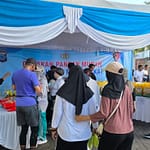Polri Gelar Gerakan Pangan Murah di CFD Banjarmasin, 6 Ton Beras SPHP Ludes Terjual WhatsApp Image 2025-11-02 at 20.58.44