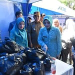 Kendalikan Inflasi, Pemprov Kalsel Gelar Pasar Rakyat UMKM Jelang Nataru 2025 IMG-20251201-WA0993-674x450