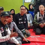 Menteri Sosial Tinjau Pengungsi Banjir di Sungai Tabuk WhatsApp Image 2026-01-04 at 17.51.50