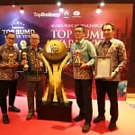 Bank Kalsel Sabet Golden Trophy, Empat Tahun Berturut-turut Raih Predikat Bintang 5 PRESTASI- Bank Kalsel raih penghargaan TOP BUMD Awards 2026