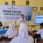 Bank Kalsel Dorong Literasi Keuangan Pelajar Lewat Program “Bank Kalsel Mengajar” bank kalsel mengajar