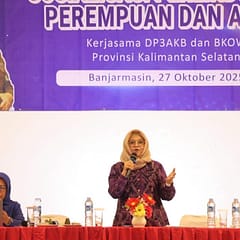 IWAPI Kalsel dan DPPPAKB Kompak Lindungi Perempuan dan Anak 9f1205ff-01f8-4a05-bdda-4b3a4ad26963-1024x683