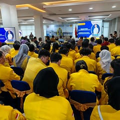 Wamen HAM Mugiyanto Ajak Mahasiswa UPB Pontianak Jadi Penggerak HAM Digital WhatsApp Image 2025-11-16 at 08.02.32 (1)