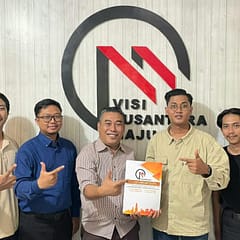 Muhamad Arifin Pimpin LS VINUS, Dorong Riset Demokrasi yang Lebih Relevan WhatsApp Image 2025-12-24 at 23.44.58
