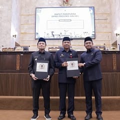 Sinergi Pemprov dan DPRD Kalsel Menguat, Pertanggungjawaban APBD 2025 Disepakati 0b1ff421-0b90-485c-82bd-756694cae13e-715x400