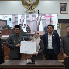 DPRD Balangan Setujui Pertanggungjawaban APBD 2025, Pemkab Diminta Perkuat Akuntabilitas Keuangan Image-2026-07-14-at-05.03.10