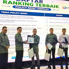 Kebijakan Berbasis Bukti Antar Balangan ke Panggung Nasional, Didik Haryanto Raih Juara I INAKI Award 2026 TrfGMbM3LCWO2HEJuEDv